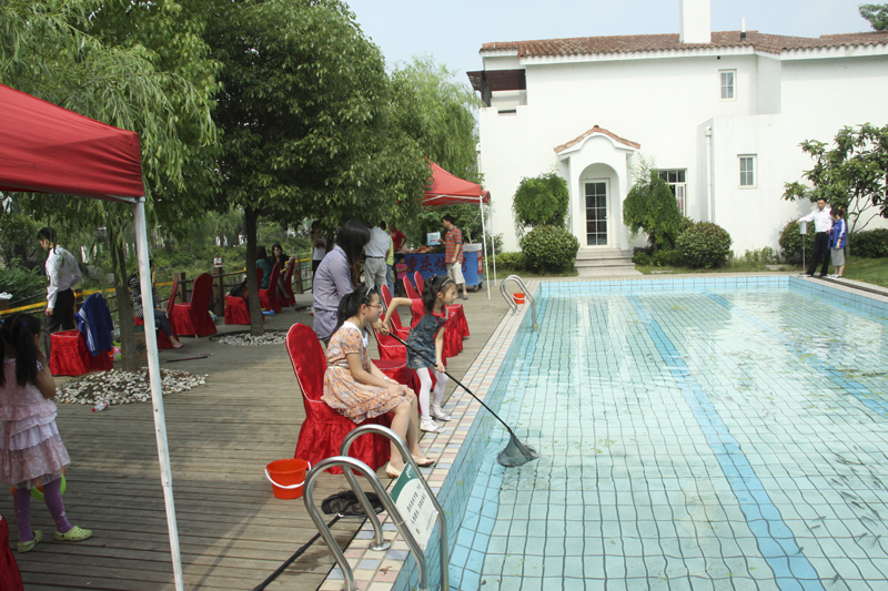 20120615101142505698