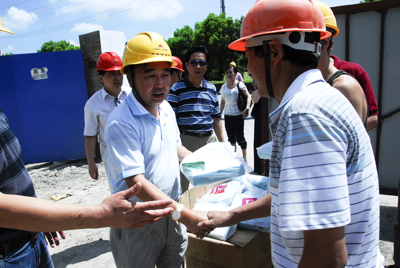 k1体育地产  筑亮新生涯