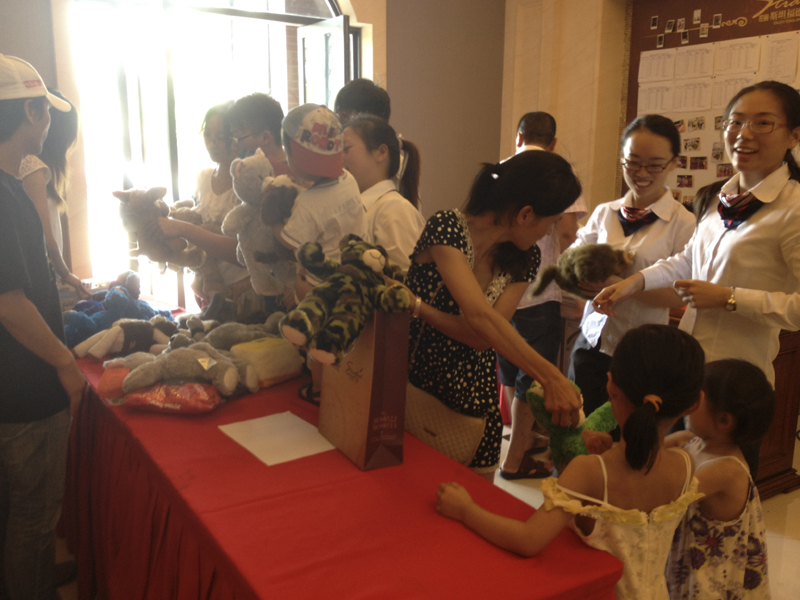 20120815103211336635