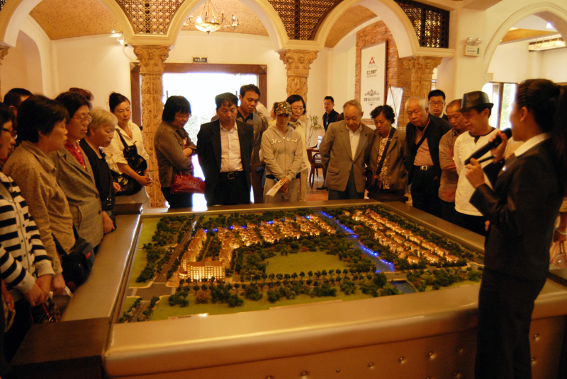 20121030093933463497