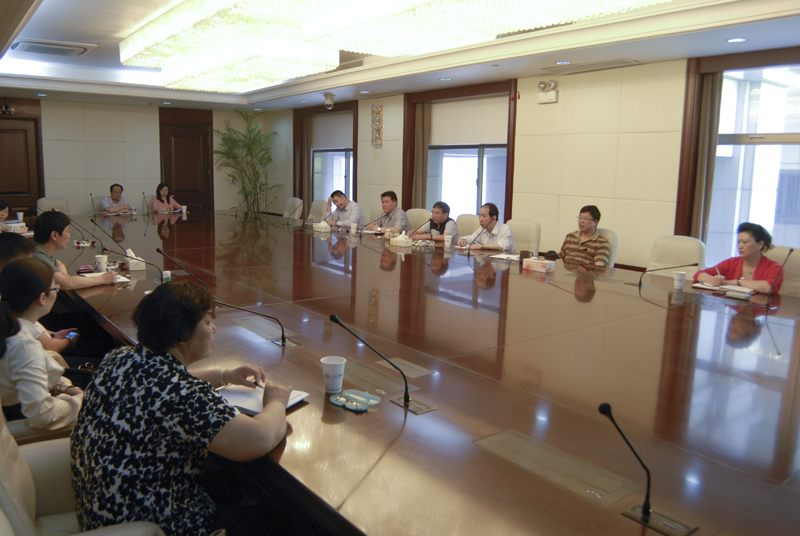 20130530092635337202