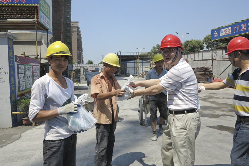 20130802130847375477