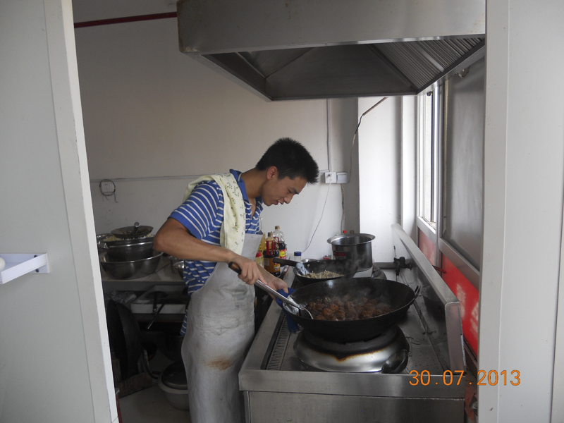 20130814095310304552