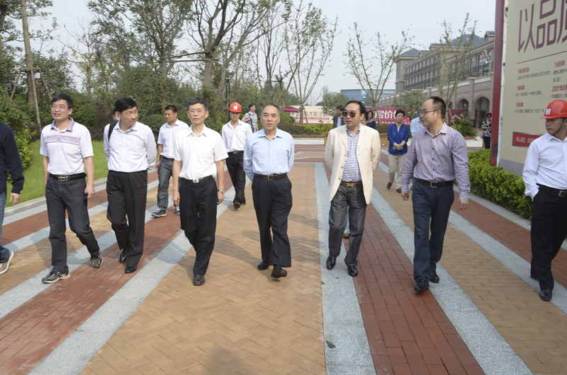 20131015092951418201