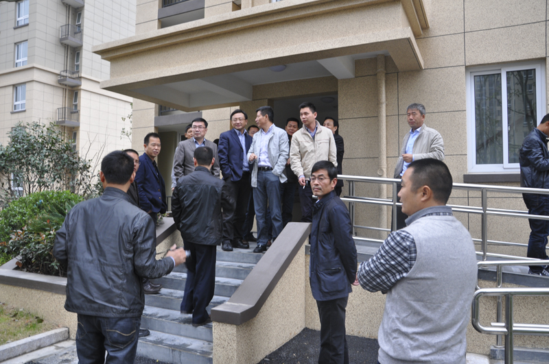 20131121100150404181