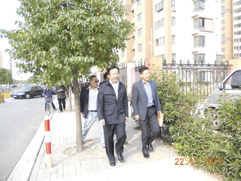 20131126095734543768